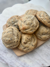 Load image into Gallery viewer, Jumbo Chocolate Chip Cookie
