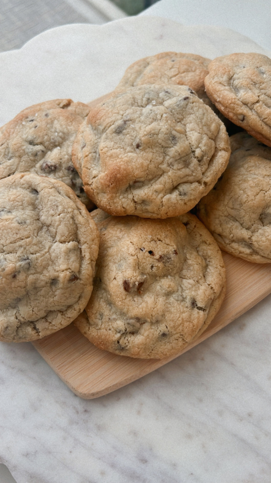 Jumbo Chocolate Chip Cookie